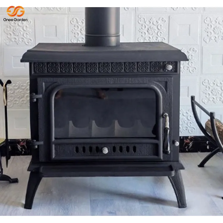 Самостоятелна камина на дърва